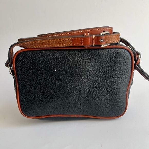 Dooney & Bourke Pebble Grain Leather Camera Crossbody Bag - Black - Picture 4 of 8